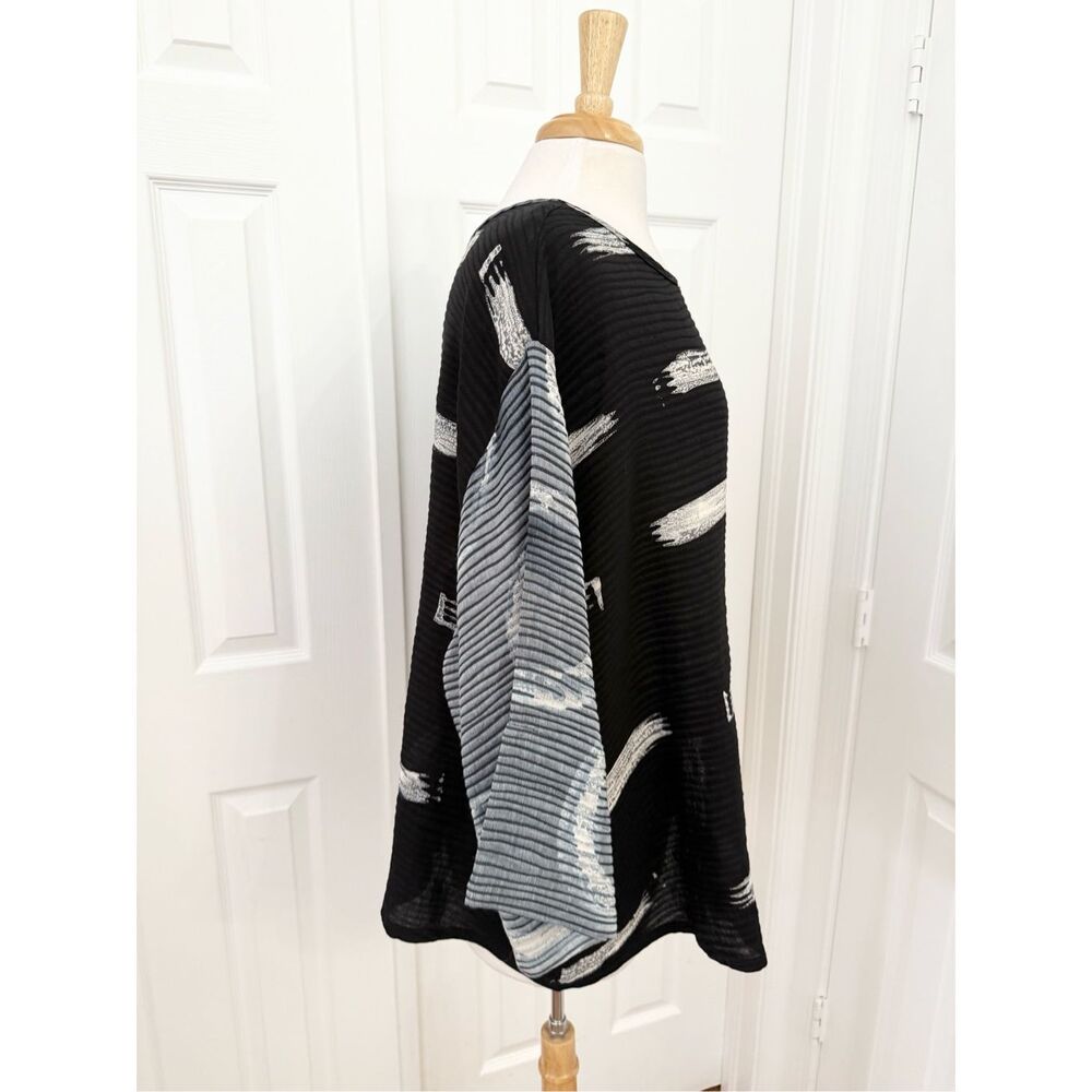 Shekina Womens Black White Forms in Silk Abstract Print 3/4 Sleeve Blouse Large - Picture 3 of 5